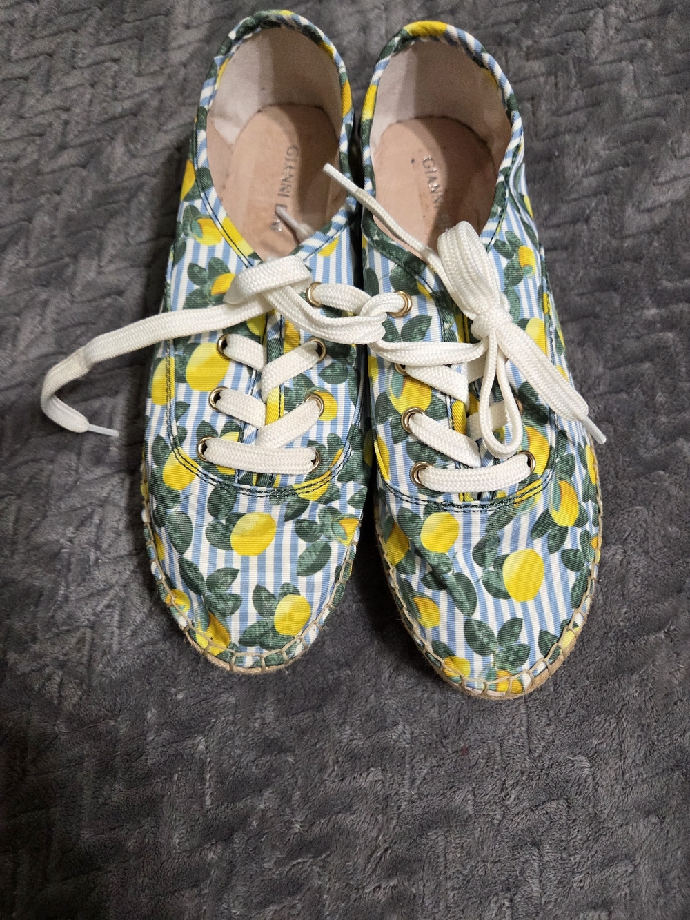 Women’s Lemon-Print Stripe Canvas Sneakers in Yellow & Green